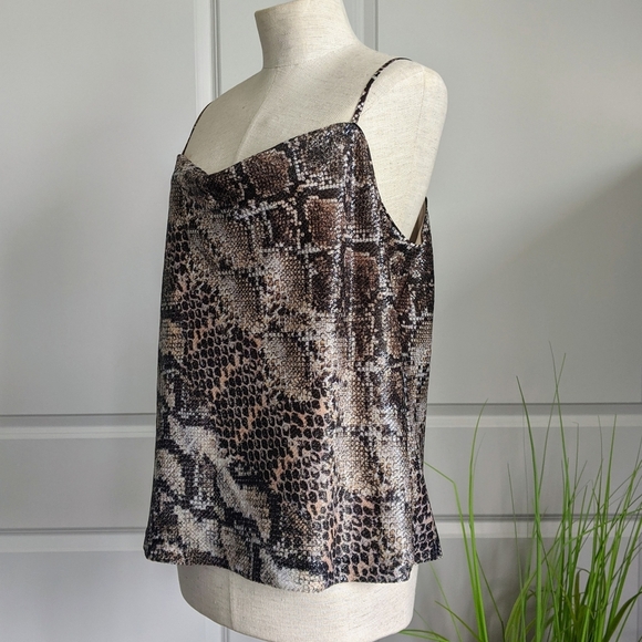 Elie Tahari Blouse Sleeveless Sequin Snake Print Draped Neck Truffle Black L NWT - Picture 9 of 16